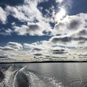 Meet your Posher, Leona